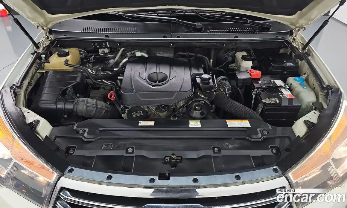 SsangYong Korando 2014 2.0 Автомат в Москве № 30218, фото 20