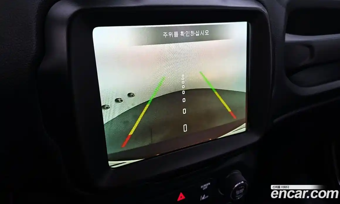 Jeep Renegade 2021 2.4 Автомат в Москве № 302221, фото 13