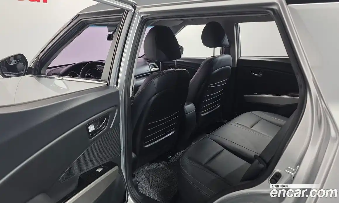 SsangYong TIBOLI 2016 1.6 Автомат в Москве № 310491, фото 16