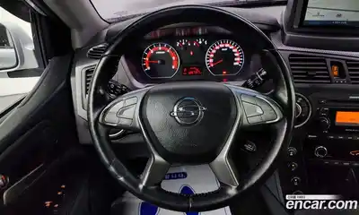 SsangYong Korando 2016 2.0 Автомат в Москве № 32428, миниатюра 9