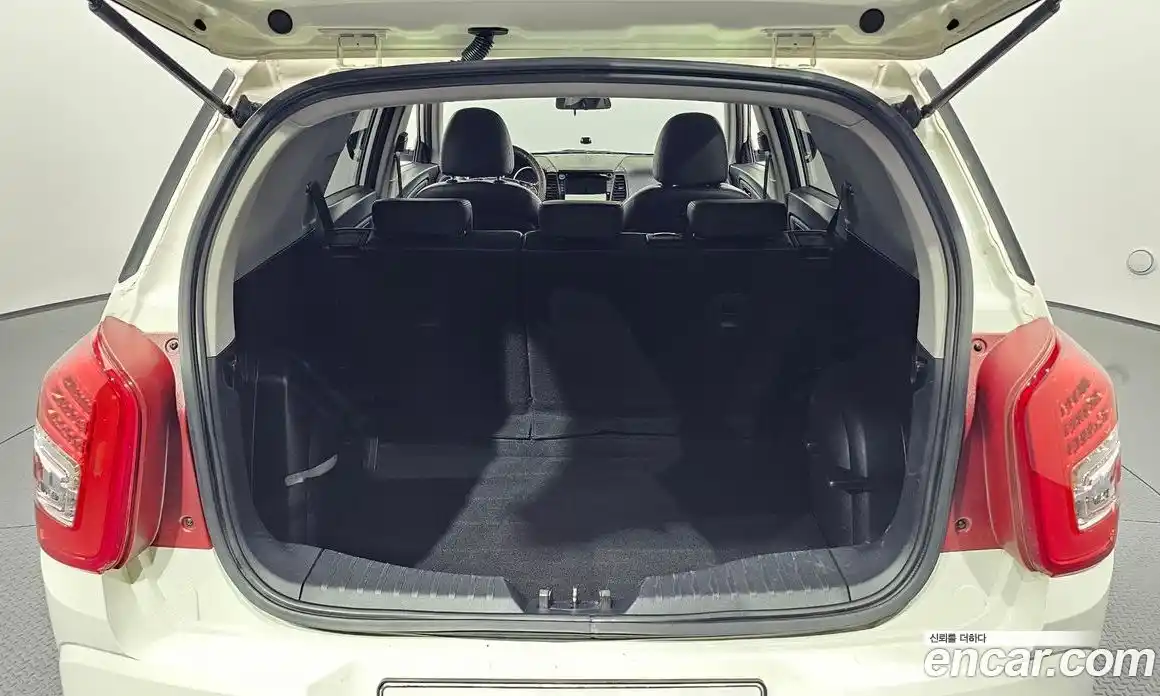 SsangYong TIBOLI 2016 1.6 Автомат в Москве № 32586, фото 9