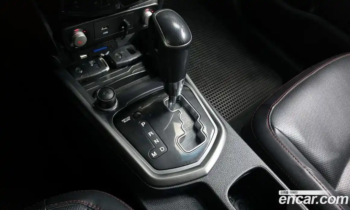 SsangYong TIBOLI 2016 1.6 Автомат в Москве № 32636, фото 19