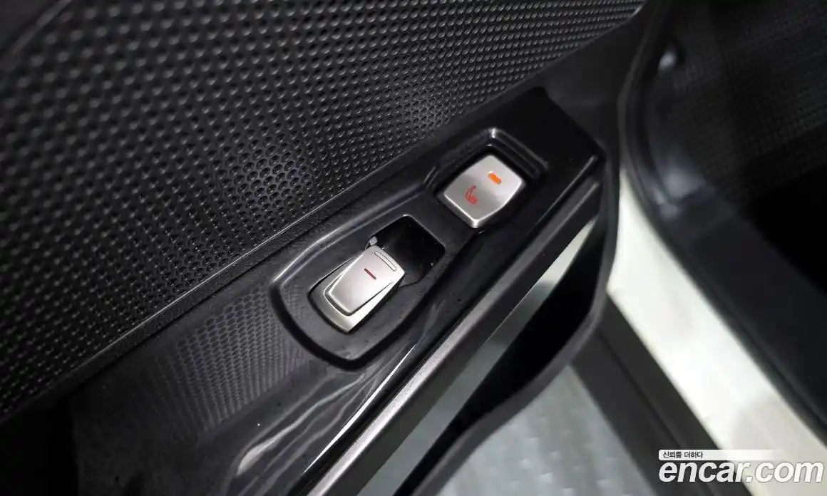 SsangYong TIBOLI 2016 1.6 Автомат в Москве № 32636, фото 5