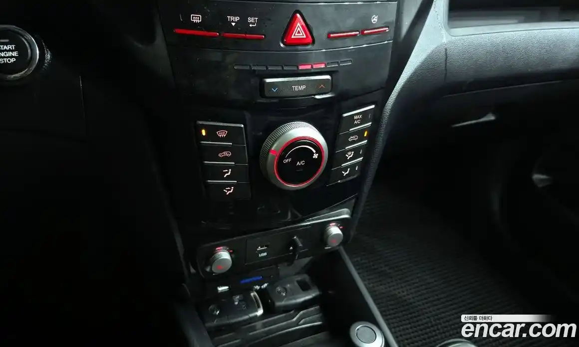 SsangYong TIBOLI 2016 1.6 Автомат в Москве № 32636, фото 9