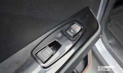 SsangYong Torres 2023 1.5 Автомат в Москве № 32733, миниатюра 5