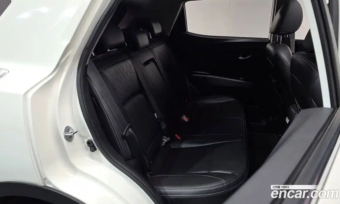 SsangYong TIBOLI 2019 1.6 Автомат в Москве № 32841, фото 13