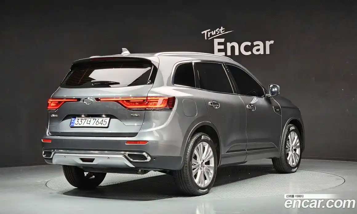 Renault QM6 2021 2.0 Автомат в Москве № 328643, фото 14