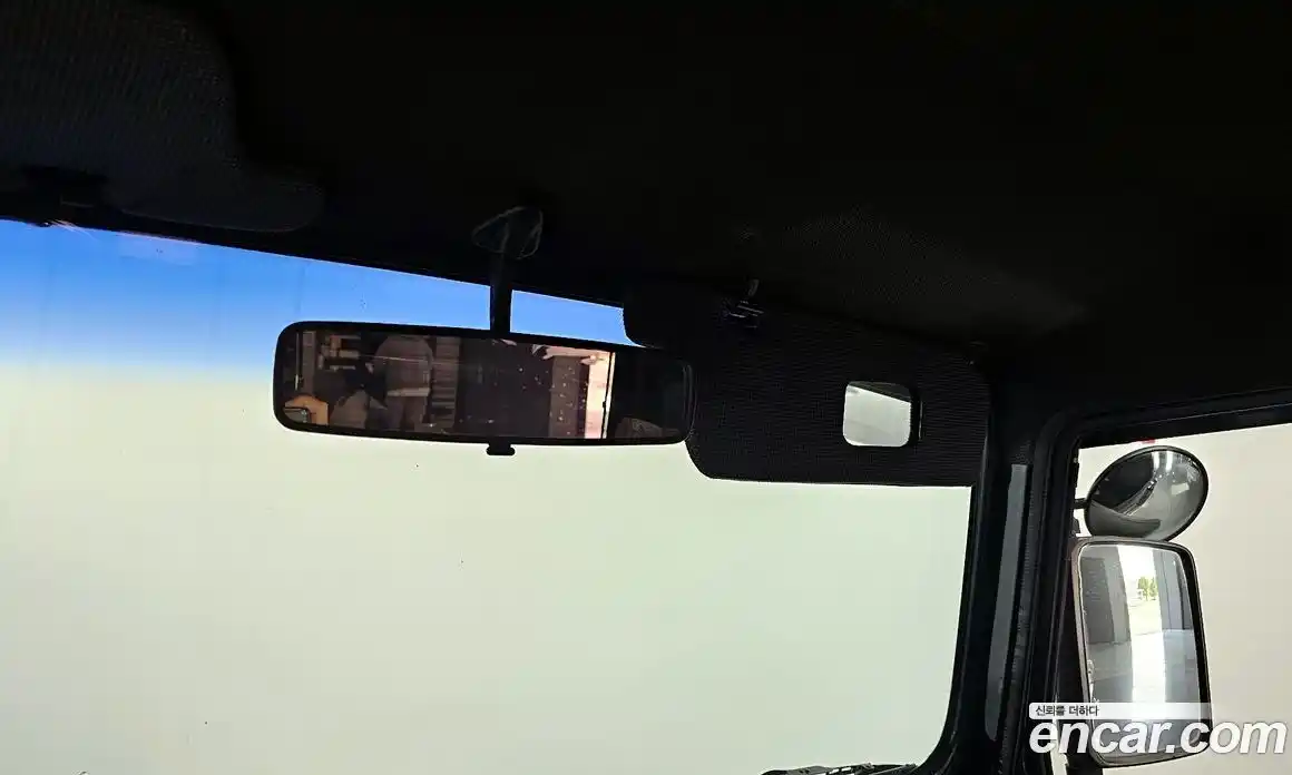 SsangYong Korando 1992 2.2 Механическая в Москве № 33202, фото 20