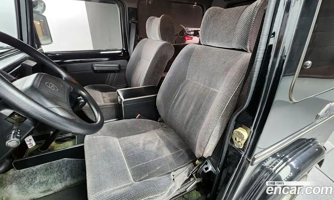 SsangYong Korando 1992 2.2 Механическая в Москве № 33202, фото 9