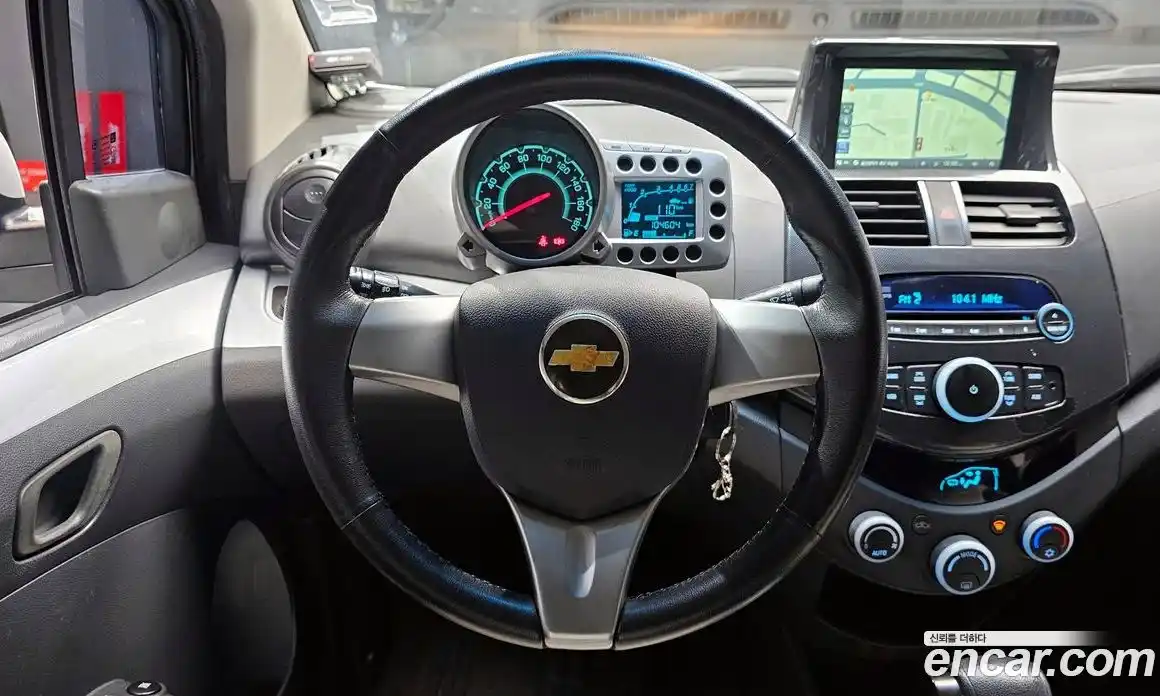 Chevrolet Matiz 2011 1.0 Автомат в Москве № 332156, фото 11