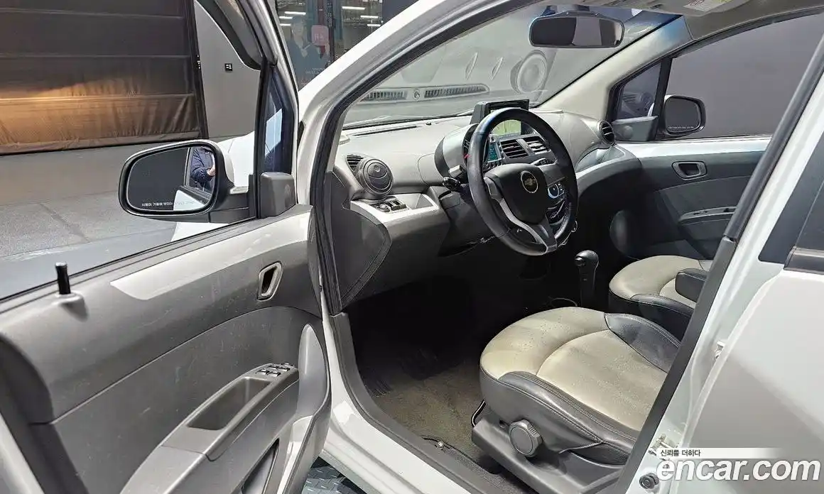 Chevrolet Matiz 2011 1.0 Автомат в Москве № 332156, фото 18