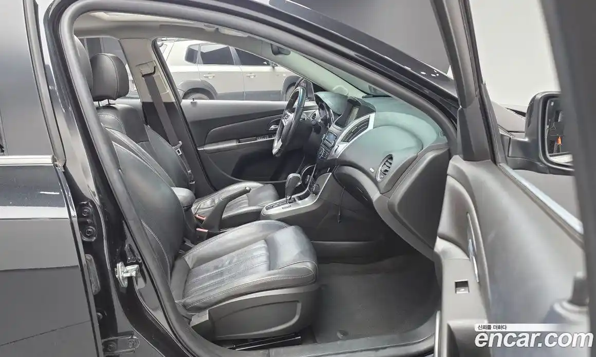 Chevrolet Cruze 2015 1.4 Автомат в Москве № 332681, фото 5