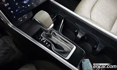 SsangYong Torres 2024 1.5 Автомат в Москве № 34483, миниатюра 6