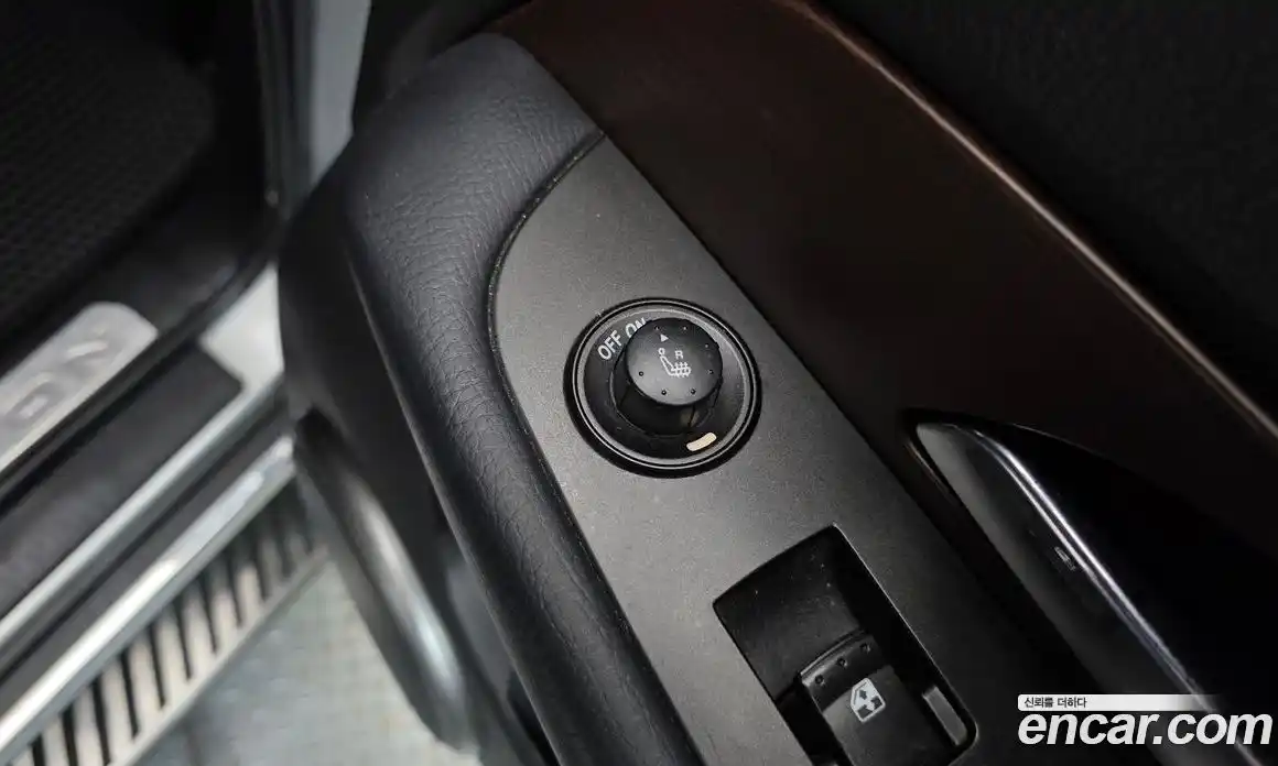 SsangYong Rexton 2013 2.0 Автомат в Москве № 35983, фото 10