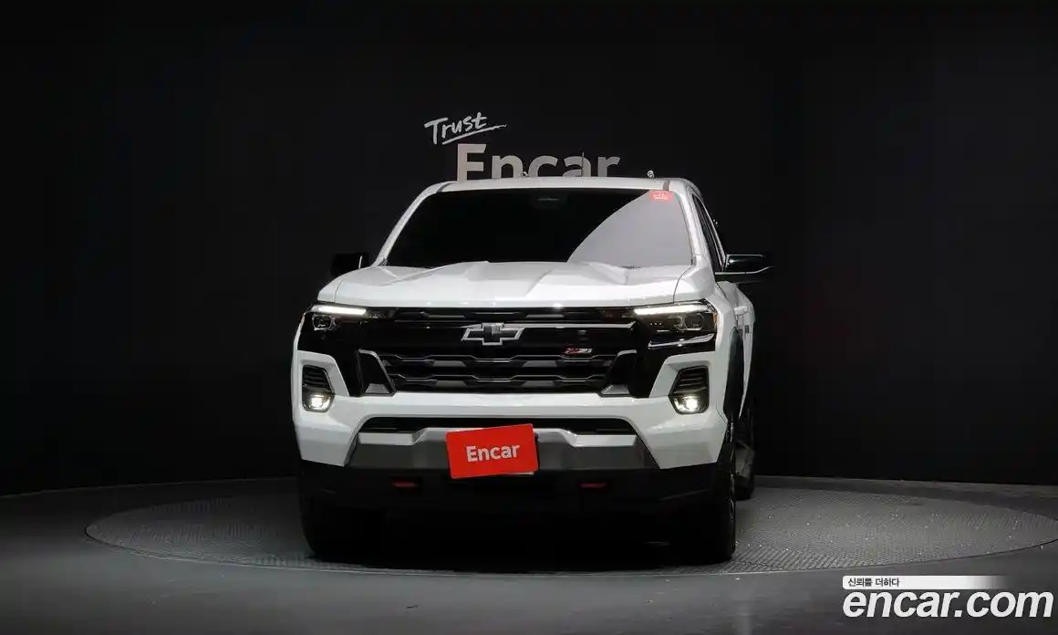 Chevrolet Colorado 2023 2.7 Автомат в Москве № 37675, фото 17