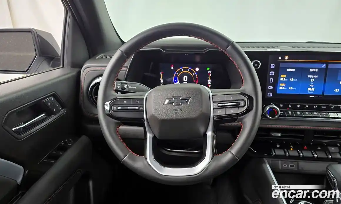 Chevrolet Colorado 2023 2.7 Автомат в Москве № 37675, фото 4