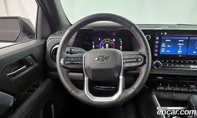 Chevrolet Colorado 2023 2.7 Автомат в Москве № 37675, миниатюра 4