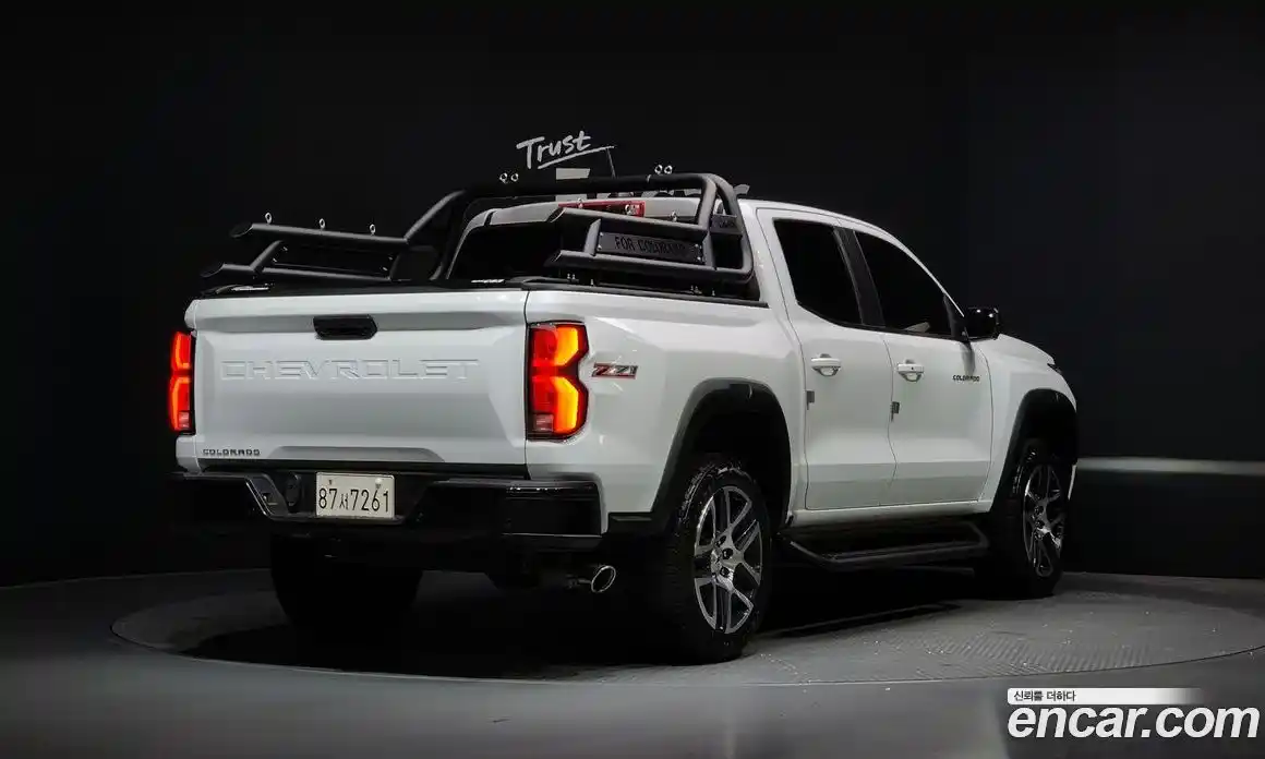 Chevrolet Colorado 2023 2.7 Автомат в Москве № 37675, фото 6
