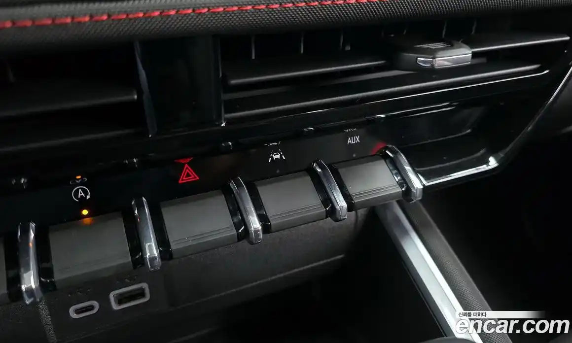 Chevrolet Colorado 2023 2.7 Автомат в Москве № 37675, фото 10