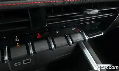 Chevrolet Colorado 2023 2.7 Автомат в Москве № 37675, миниатюра 10