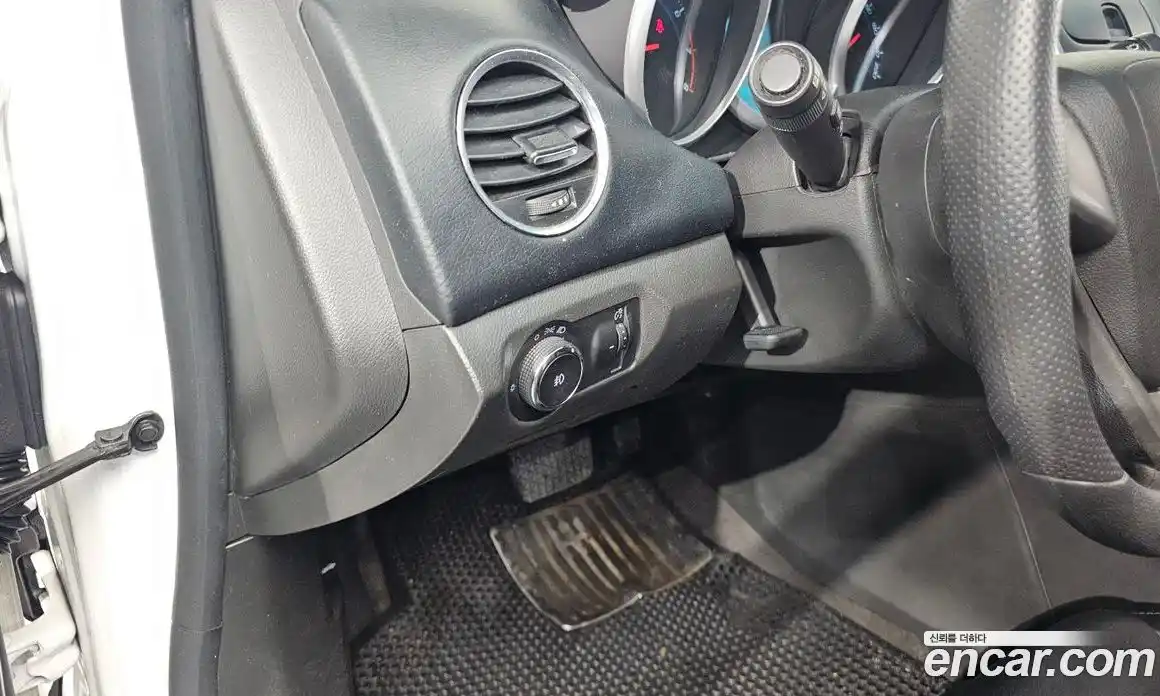 Chevrolet Cruze 2013 1.8 Автомат в Москве № 39880, фото 15