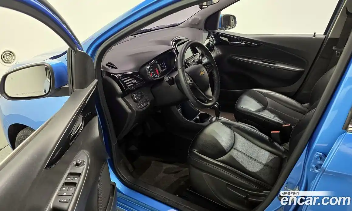 Chevrolet Spark 2016 1.0 Автомат в Москве № 41441, фото 11