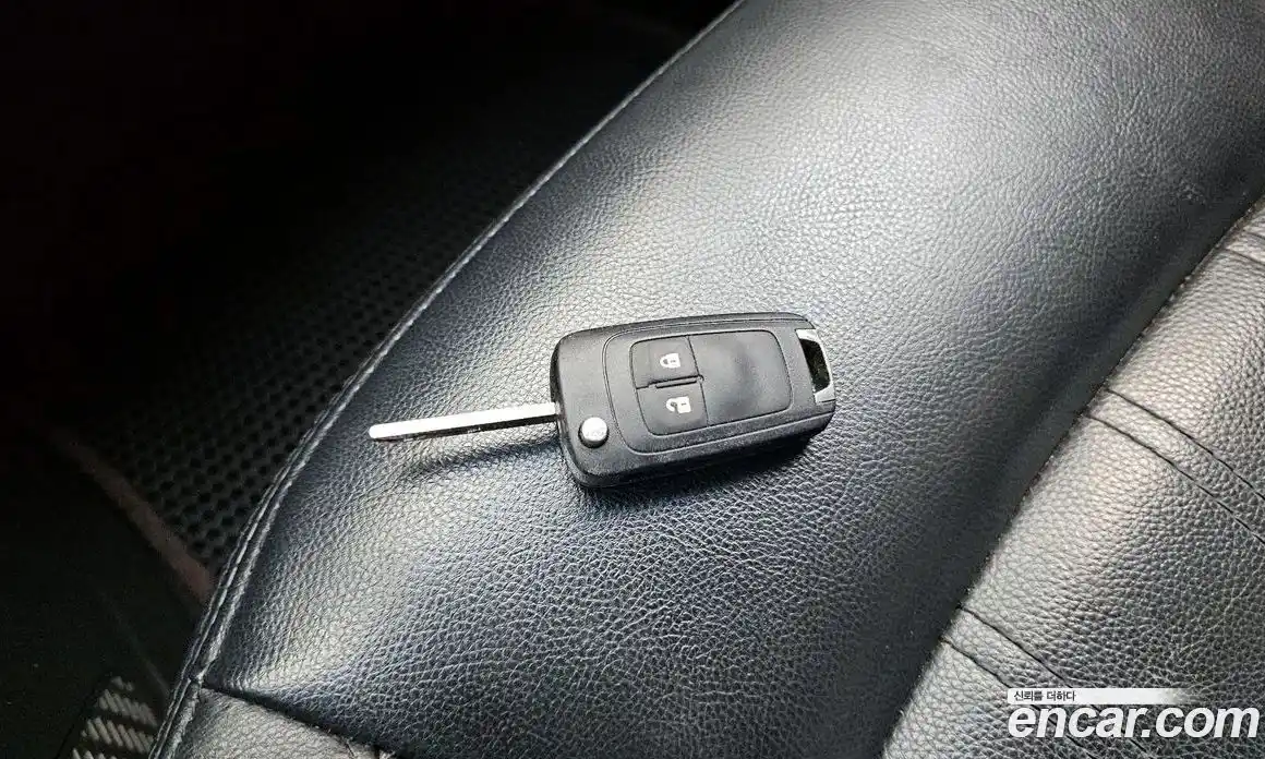 Chevrolet Orlando 2013 2.0 Автомат в Москве № 41693, фото 4