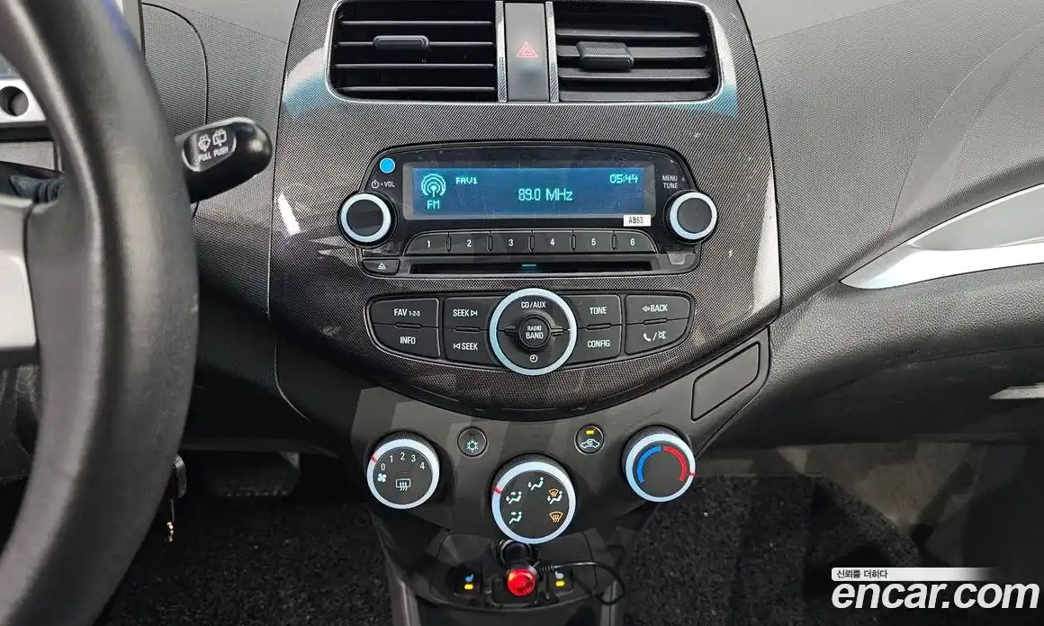 Chevrolet Spark 2013 1.0 Автомат в Москве № 41839, фото 4