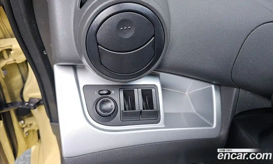 Chevrolet Spark 2013 1.0 Автомат в Москве № 41839, фото 6