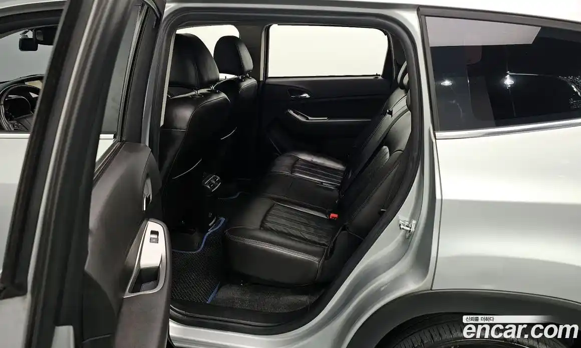 Chevrolet Orlando 2012 2.0 Автомат в Москве № 42380, фото 12