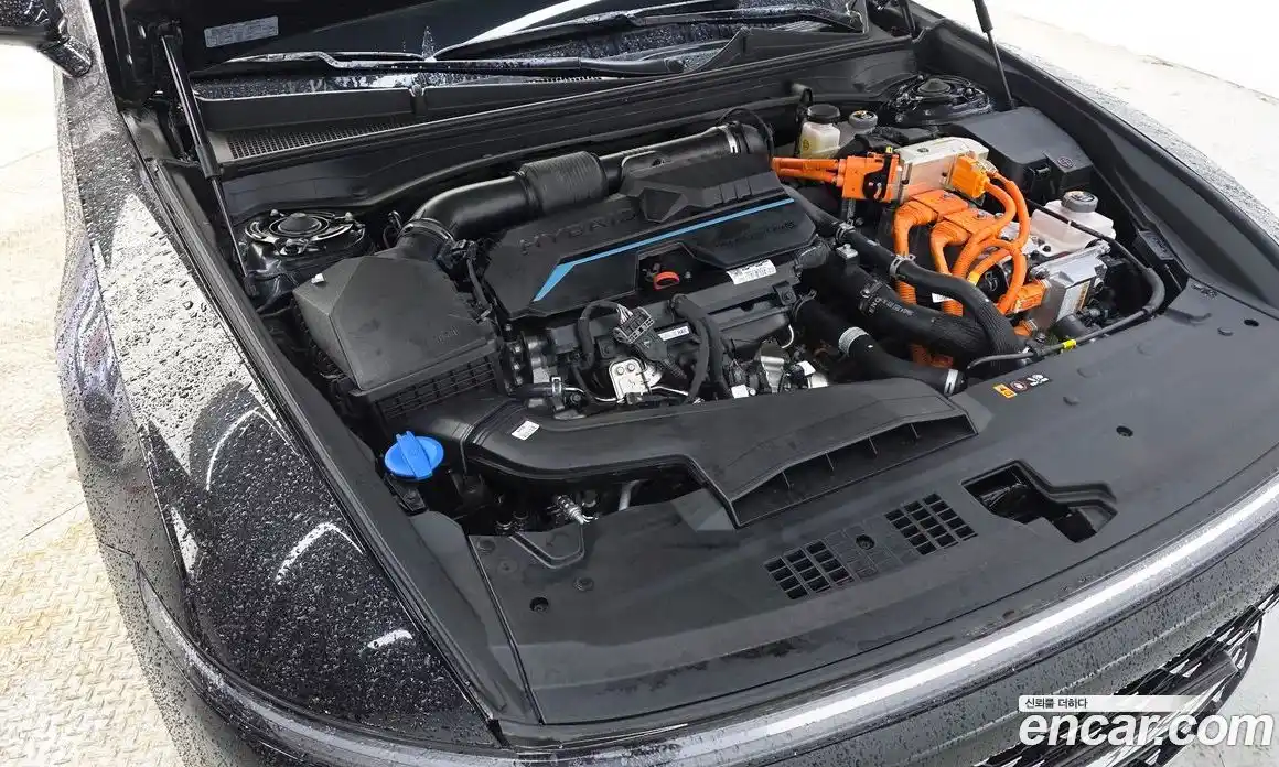 Hyundai Grandeur 2023 1.6 Автомат в Москве № 42753, фото 11