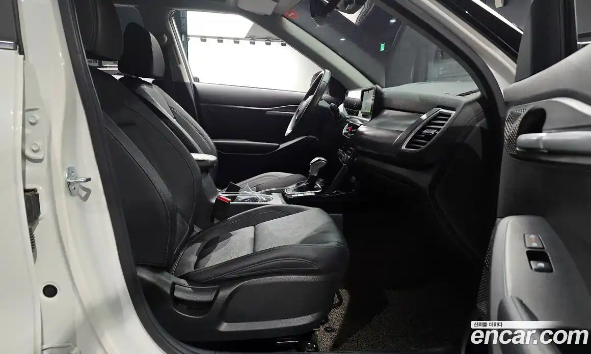 Kia Seltos 2023 1.6 Автомат в Москве № 4456, фото 11