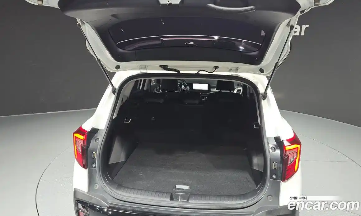 Kia Seltos 2023 1.6 Автомат в Москве № 4456, фото 18