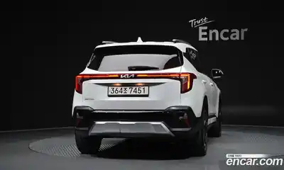 Kia Seltos 2023 1.6 Автомат в Москве № 4456, миниатюра 5