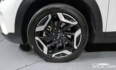 Kia Seltos 2023 1.6 Автомат в Москве № 4456, миниатюра 8