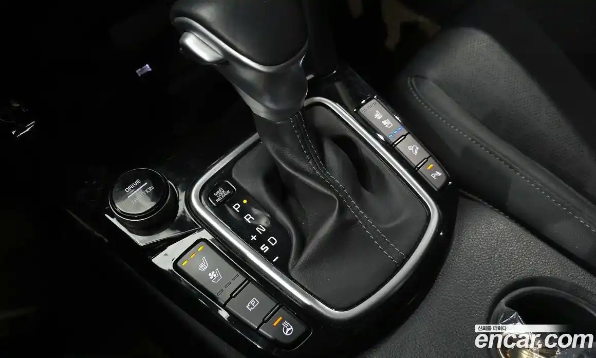 Kia Seltos 2023 1.6 Автомат в Москве № 4456, фото 10