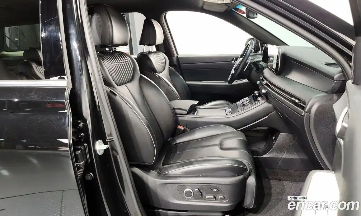 Hyundai Palisade 2023 3.8 Автомат в Москве № 46172, фото 13