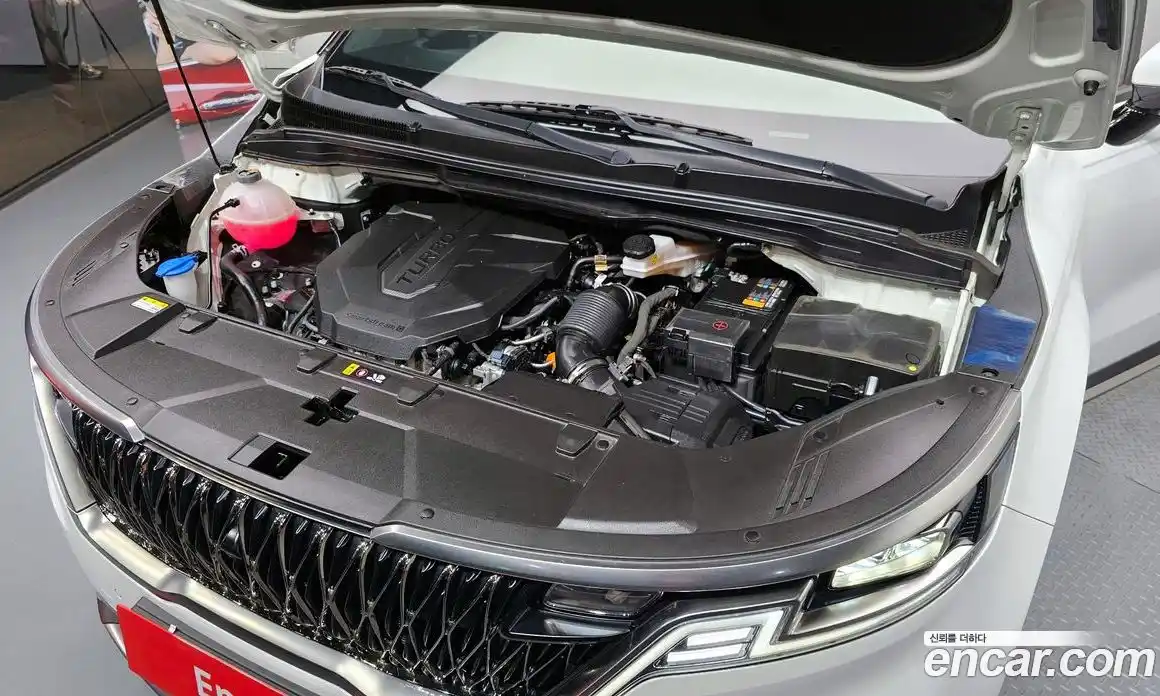 Kia Canival 2023 2.2 Автомат в Москве № 51638, фото 17