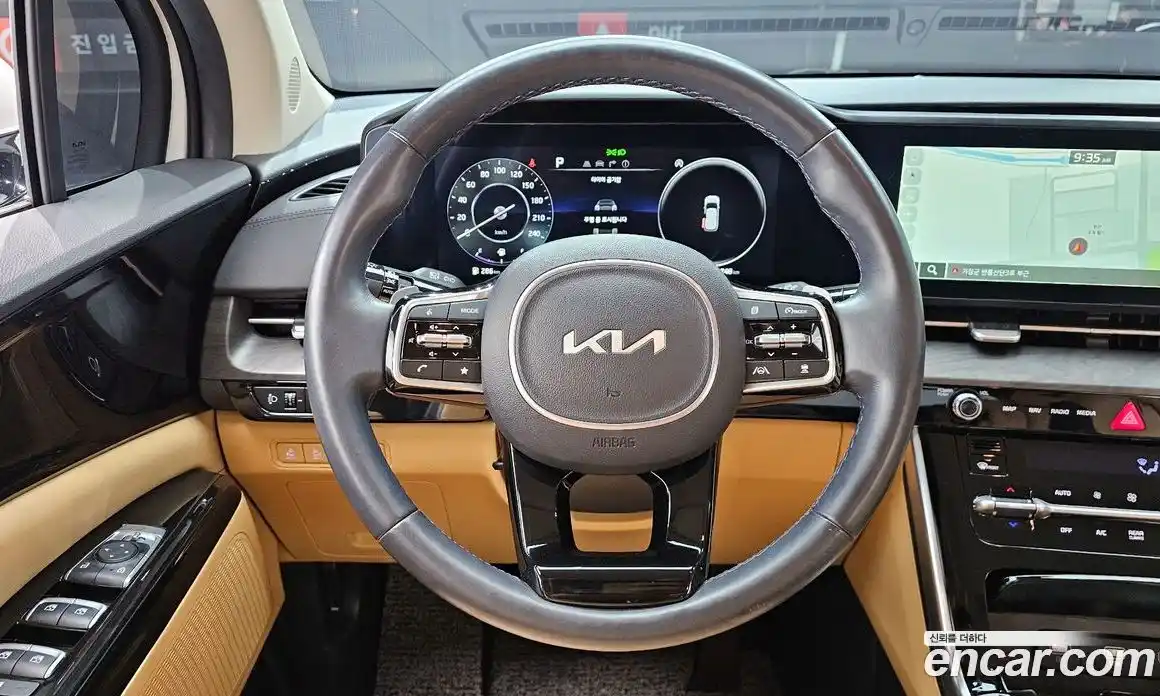 Kia Canival 2023 2.2 Автомат в Москве № 51638, фото 3