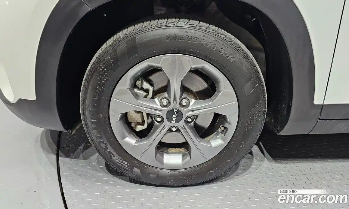 Kia Seltos 2025 1.6 Автомат в Москве № 51998, фото 16