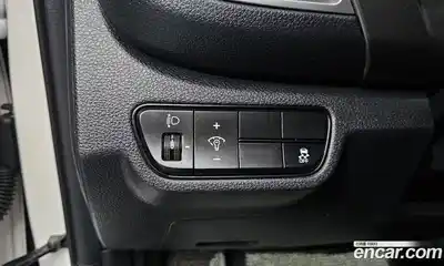 Kia Seltos 2025 1.6 Автомат в Москве № 51998, миниатюра 3