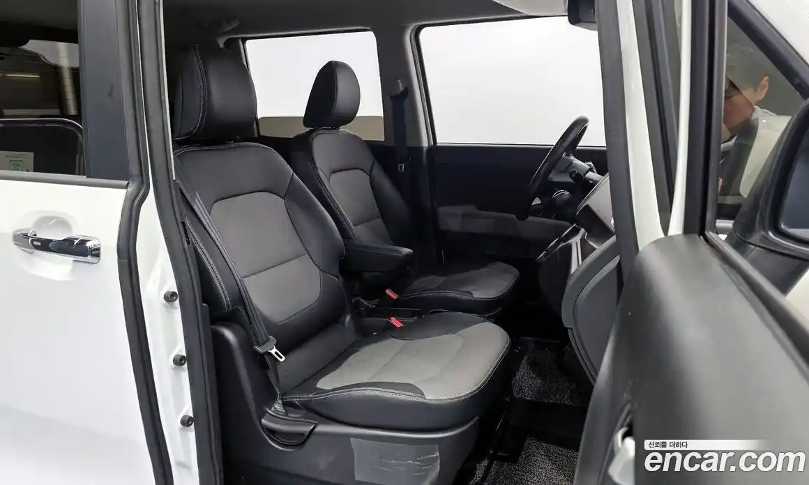 Kia Ray 2022 1.0 Автомат в Москве № 52830, фото 12