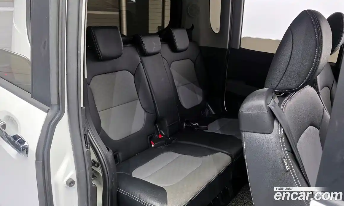 Kia Ray 2022 1.0 Автомат в Москве № 52830, фото 19