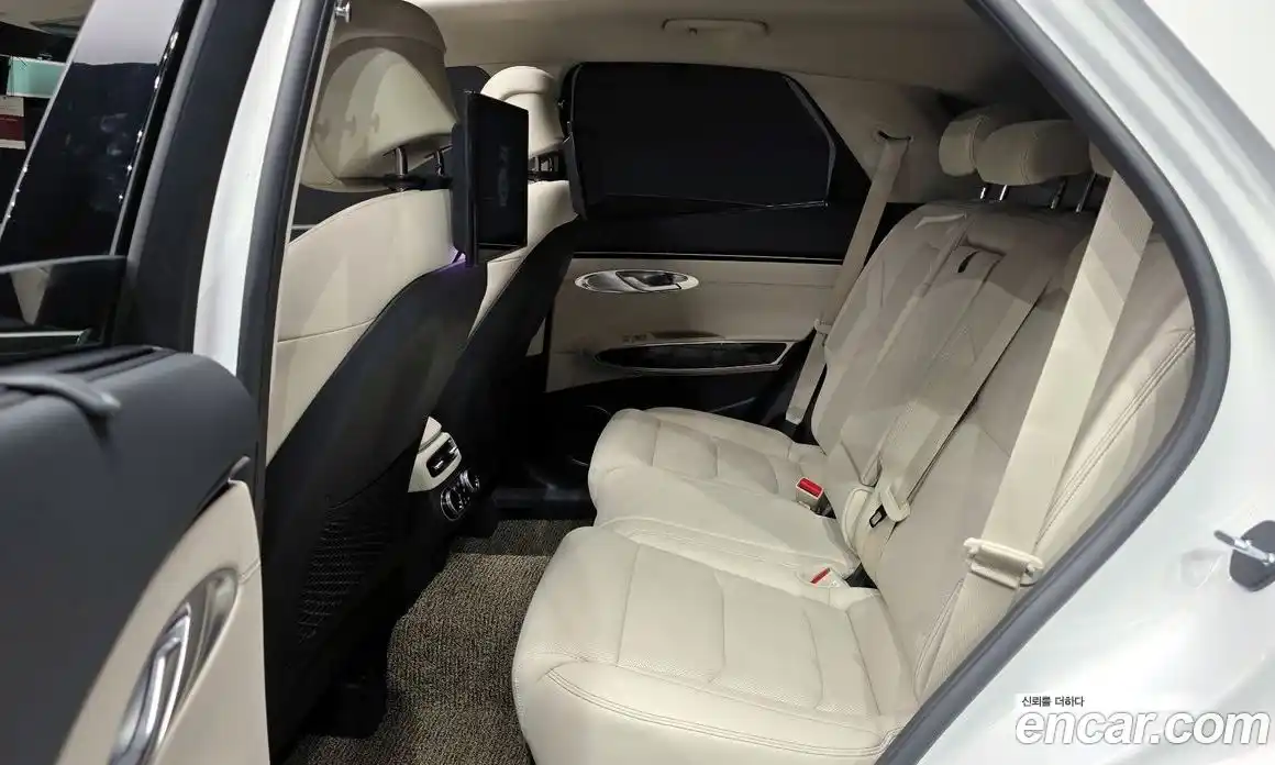 Genesis GV70 2024 2.5 Автомат в Москве № 56791, фото 13