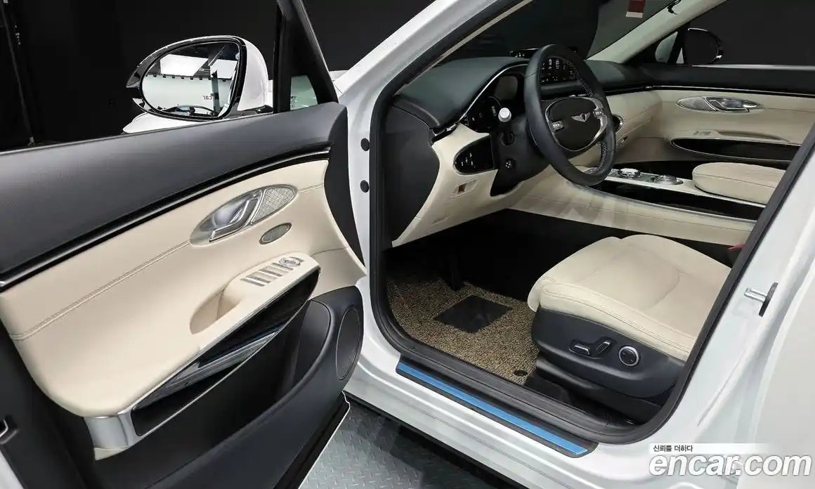 Genesis GV70 2024 2.5 Автомат в Москве № 56791, фото 15