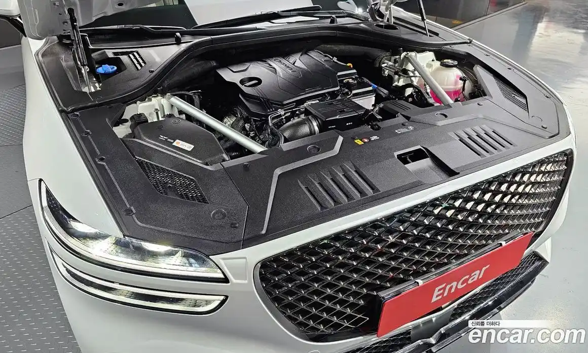 Genesis GV70 2024 2.5 Автомат в Москве № 56791, фото 4