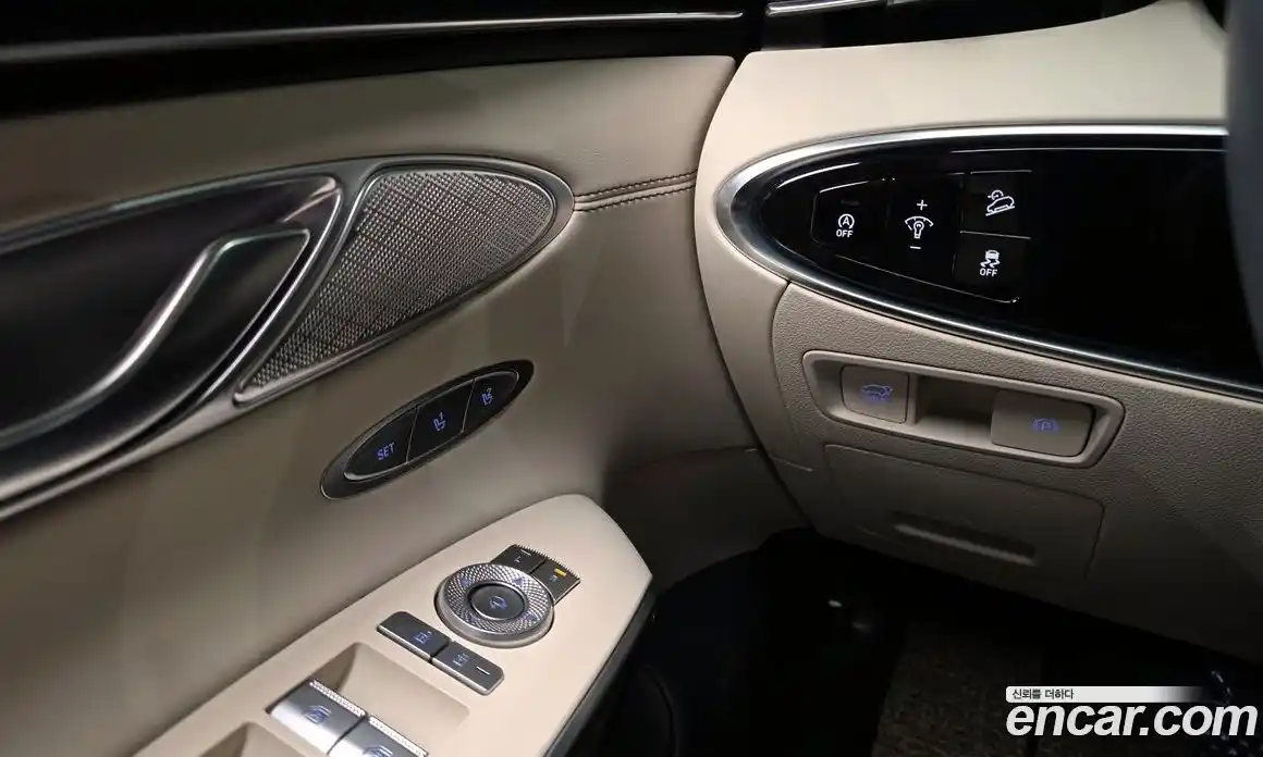 Genesis GV70 2024 2.5 Автомат в Москве № 56791, фото 6