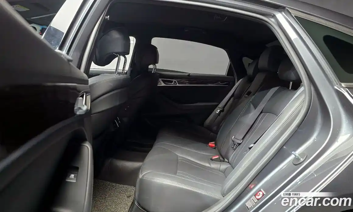 Genesis G80 2018 3.3 Автомат в Москве № 58067, фото 19