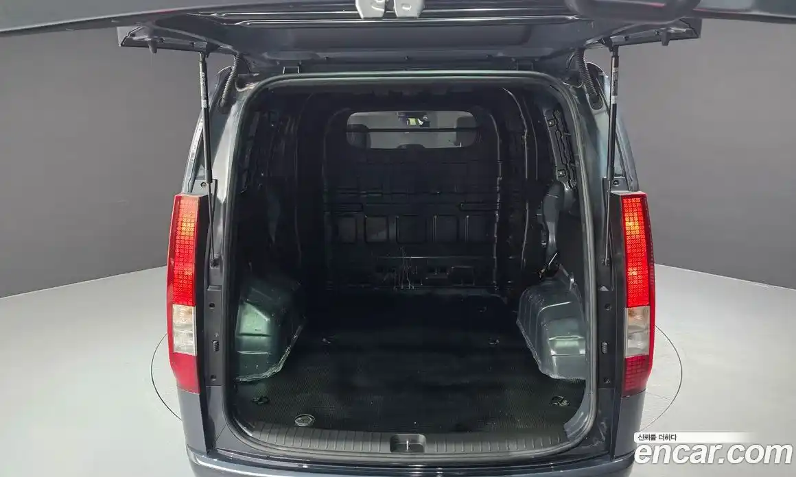 Hyundai Staria 2025 1.6 Автомат в Москве № 7222, фото 15