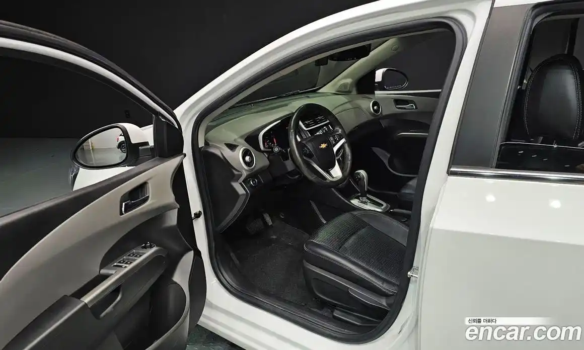 Chevrolet Aveo 2017 1.4 Автомат в Москве № 84289, фото 19